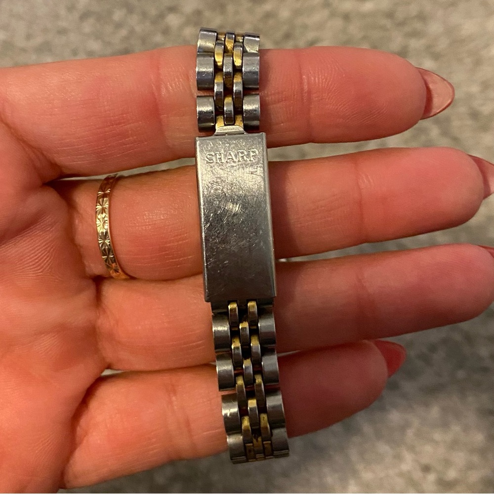 Watch - Picture 4 of 5